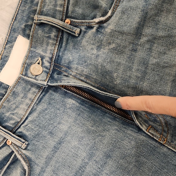 MOTHER The Stunner Ankle Chew in Walking On water jeans size 32! - Picture 11 of 14